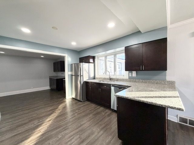 1616 Mayfield Avenue, Joliet, IL 60435