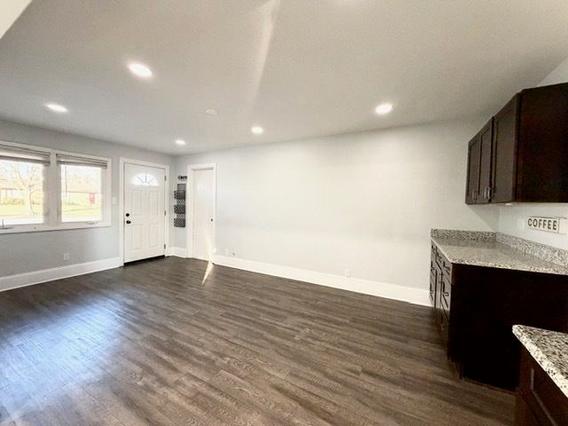 1616 Mayfield Avenue, Joliet, IL 60435