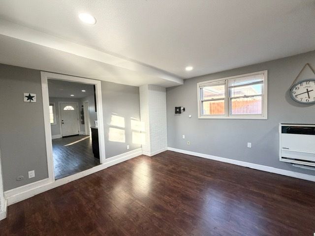 1616 Mayfield Avenue, Joliet, IL 60435