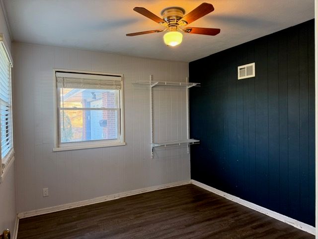 1616 Mayfield Avenue, Joliet, IL 60435