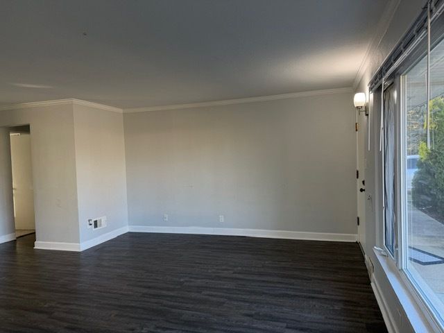 1616 Mayfield Avenue, Joliet, IL 60435