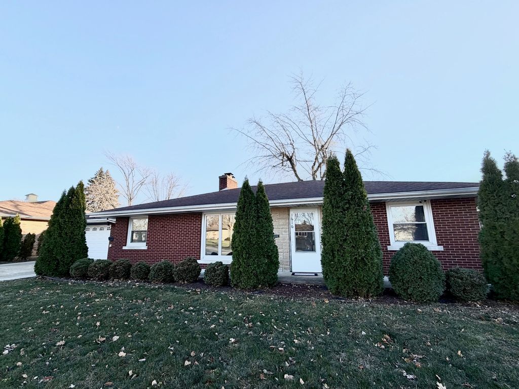 1616 Mayfield Avenue, Joliet, IL 60435