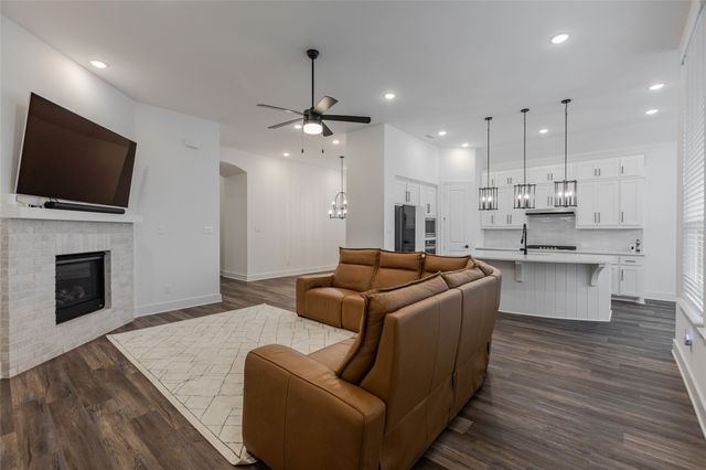 3509 Mescalbean Drive, Mckinney, TX 75071