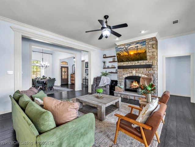 11200 Quail Crest Court, Fort Smith, AR 72916