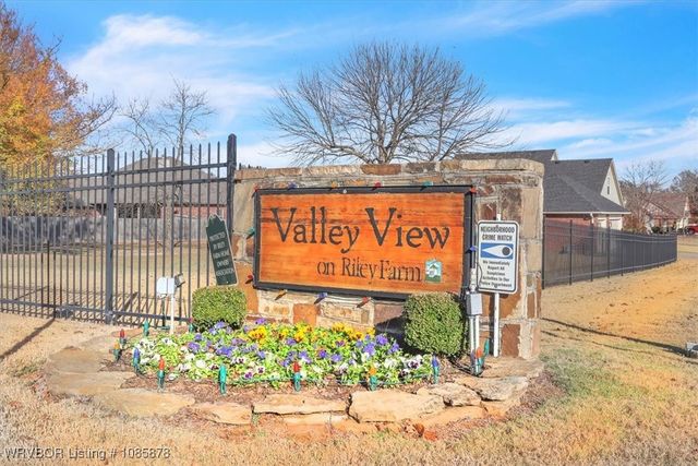 11200 Quail Crest Court, Fort Smith, AR 72916