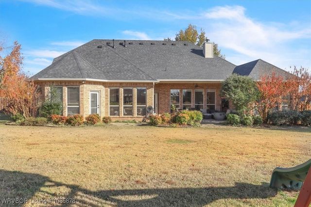 11200 Quail Crest Court, Fort Smith, AR 72916