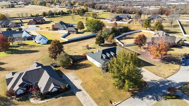 11200 Quail Crest Court, Fort Smith, AR 72916