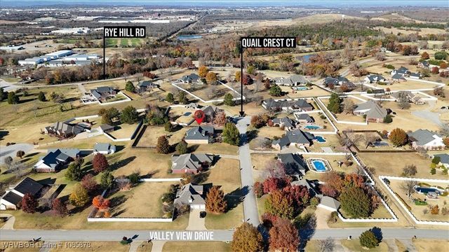 11200 Quail Crest Court, Fort Smith, AR 72916