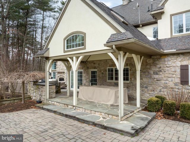 157 MANHASSET CT, Port Matilda, PA 16870