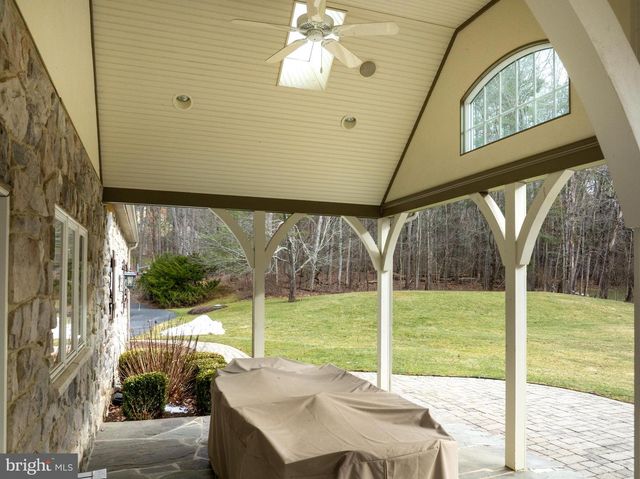 157 MANHASSET CT, Port Matilda, PA 16870