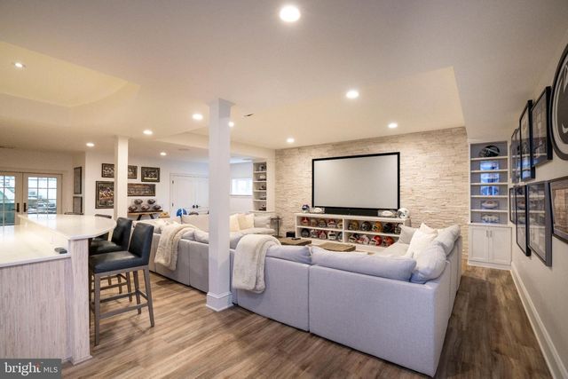 157 MANHASSET CT, Port Matilda, PA 16870