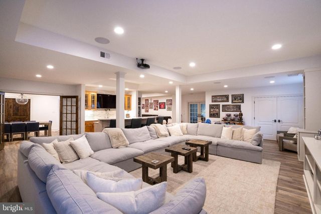 157 MANHASSET CT, Port Matilda, PA 16870