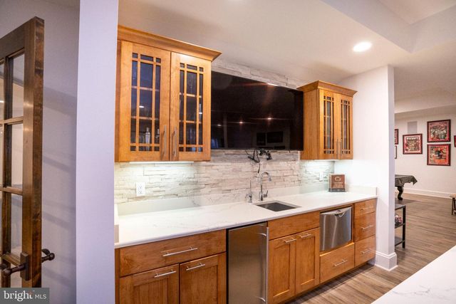 157 MANHASSET CT, Port Matilda, PA 16870