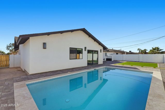 6420 E Virginia Avenue, Scottsdale, AZ 85257