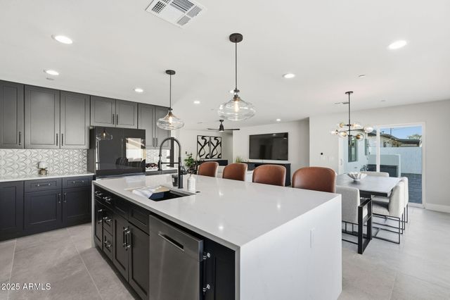 6420 E Virginia Avenue, Scottsdale, AZ 85257