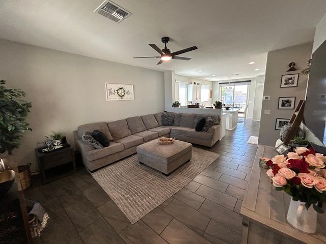 17939 W Villa Chula Lane, Surprise, AZ 85387