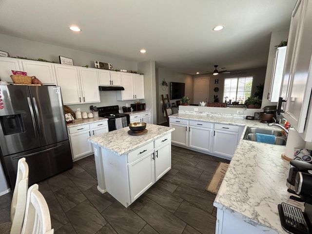 17939 W Villa Chula Lane, Surprise, AZ 85387