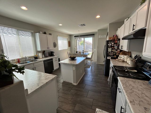 17939 W Villa Chula Lane, Surprise, AZ 85387