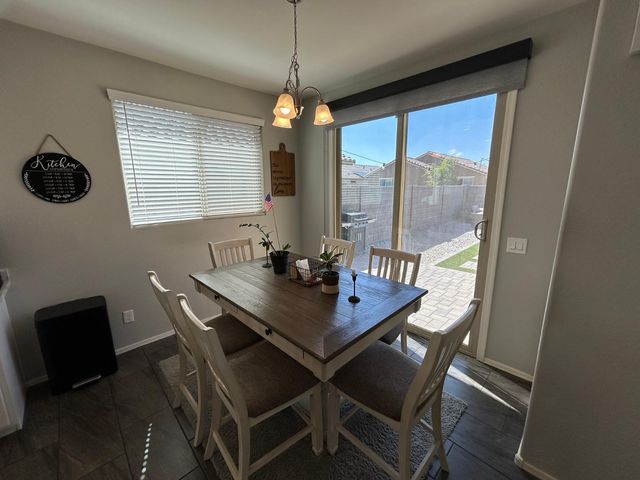 17939 W Villa Chula Lane, Surprise, AZ 85387