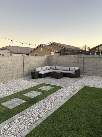 17939 W Villa Chula Lane, Surprise, AZ 85387