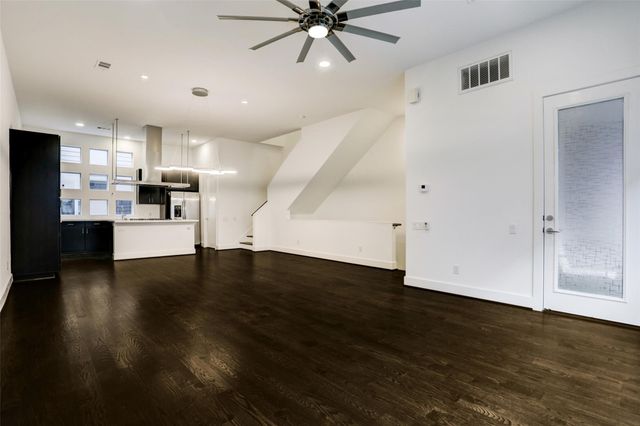 2344 Commerce Street, Houston, TX 77003