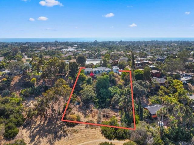 1243 Saxony Road, Encinitas, CA 92024