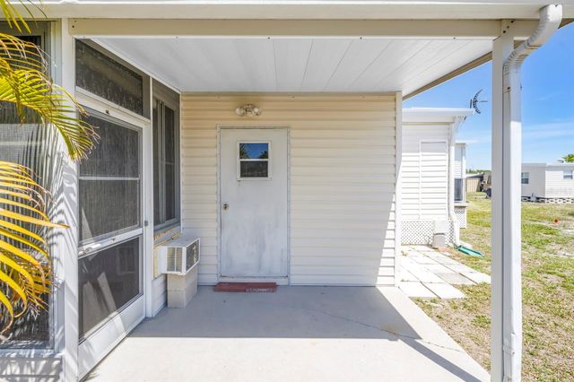 7225 MOUNT FAIRFIELD ROAD NE 541, St Petersburg, FL 33702