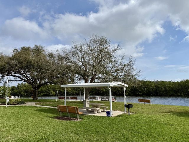 7225 MOUNT FAIRFIELD ROAD NE 541, St Petersburg, FL 33702