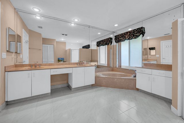 12522 Classic Drive, Coral Springs, FL 33071