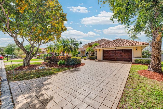 12522 Classic Drive, Coral Springs, FL 33071