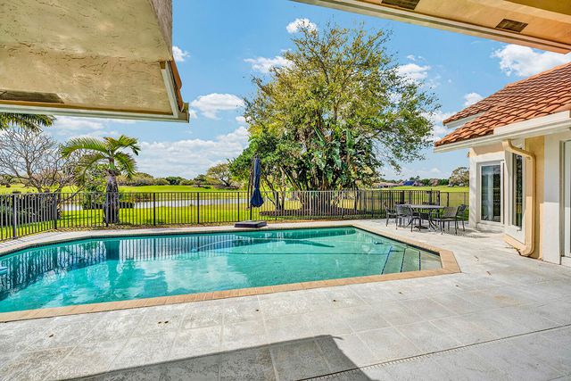 12522 Classic Drive, Coral Springs, FL 33071