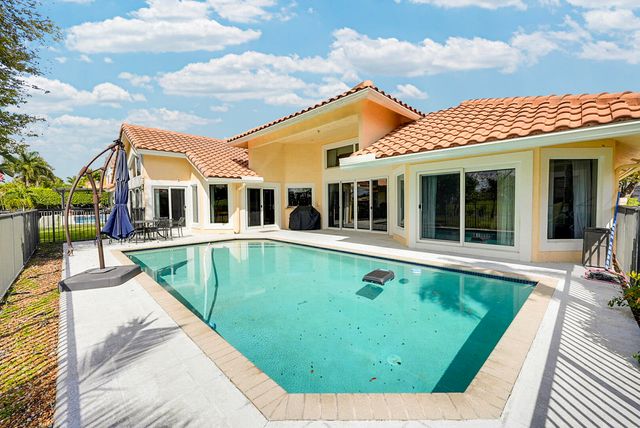 12522 Classic Drive, Coral Springs, FL 33071