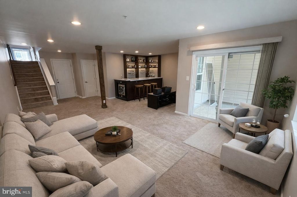Image 28 of property listing at 841 ORIOLE AVE, Glen Burnie, MD 21060
