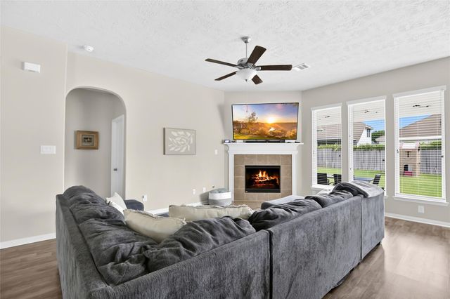 21211 Flowering Dogwood Circle, Porter, TX 77365