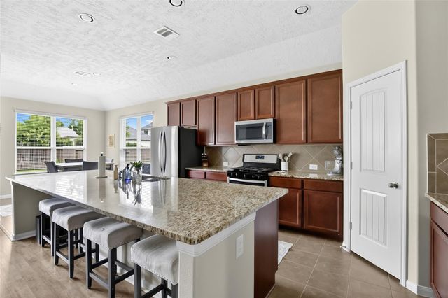 21211 Flowering Dogwood Circle, Porter, TX 77365