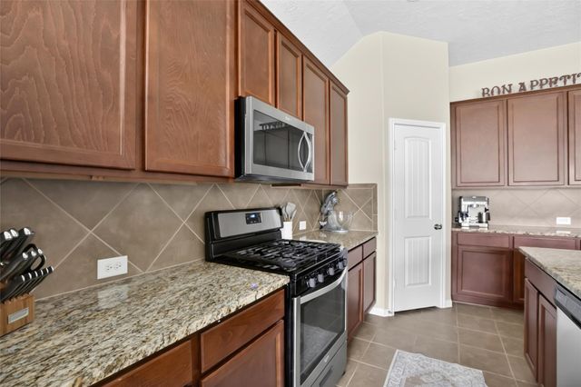 21211 Flowering Dogwood Circle, Porter, TX 77365