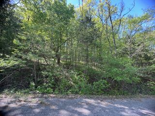 97 Thunderbird Drive, Holiday Island, AR 72631