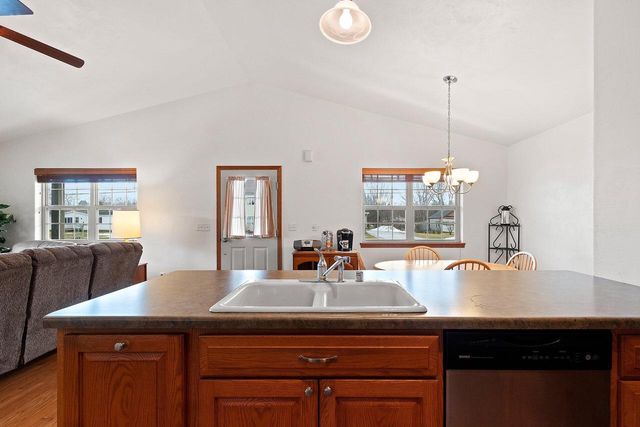 3006 S 19th STREET, Manitowoc, WI 54220