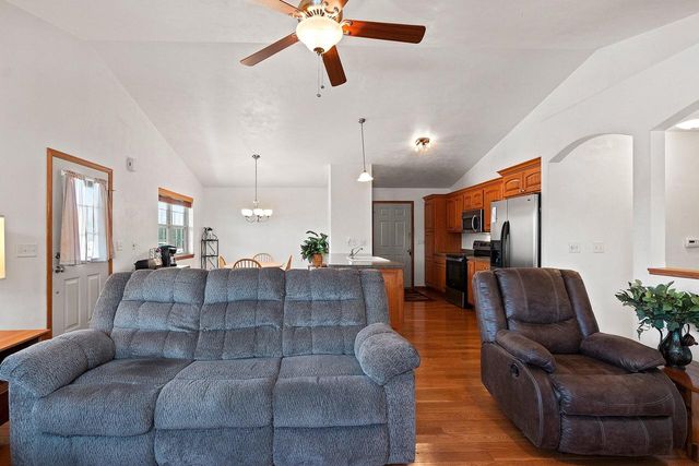 3006 S 19th STREET, Manitowoc, WI 54220