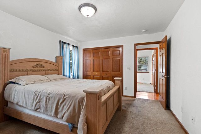 3006 S 19th STREET, Manitowoc, WI 54220