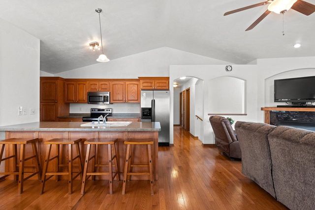 3006 S 19th STREET, Manitowoc, WI 54220