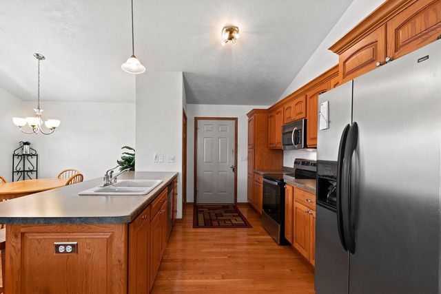 3006 S 19th STREET, Manitowoc, WI 54220