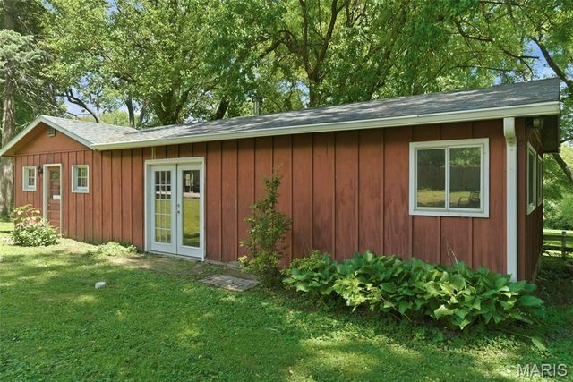 100 Calverton Road, Calverton Park, MO 63135