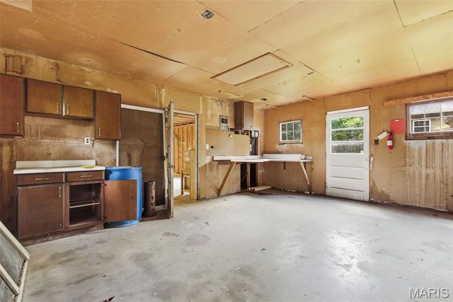 100 Calverton Road, Calverton Park, MO 63135