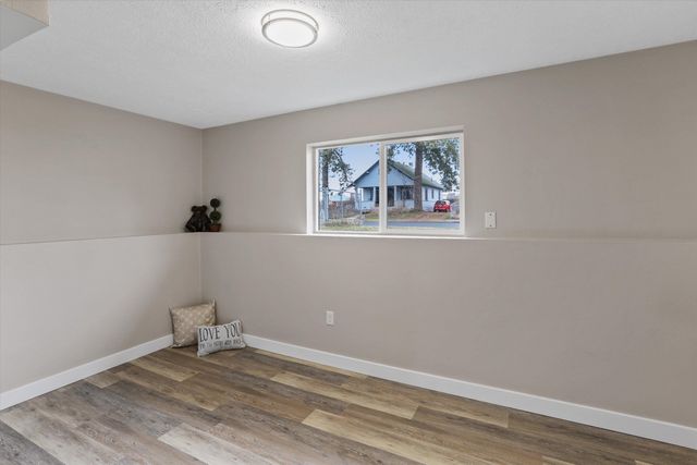 308 E Crown Ave, Spokane, WA 99205