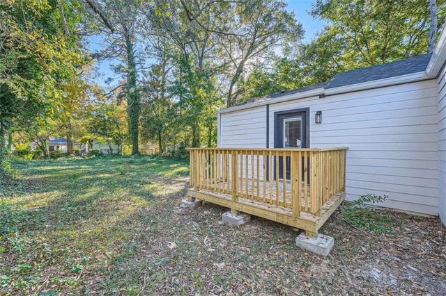 1866 Thompson Avenue, East Point, GA 30344