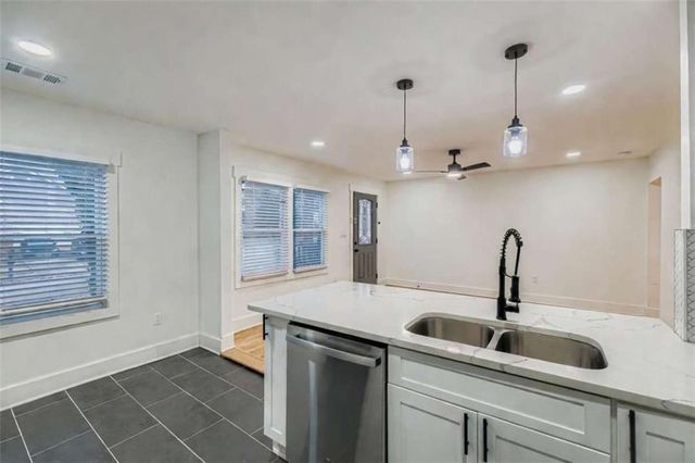 1866 Thompson Avenue, East Point, GA 30344