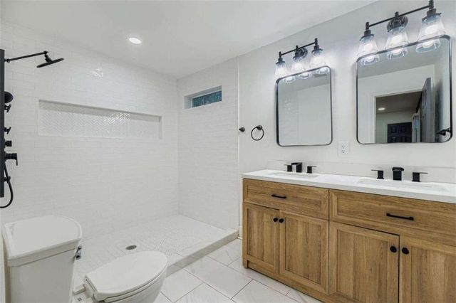 1866 Thompson Avenue, East Point, GA 30344