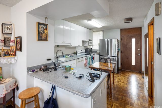 500 University Avenue 310, Honolulu, HI 96826