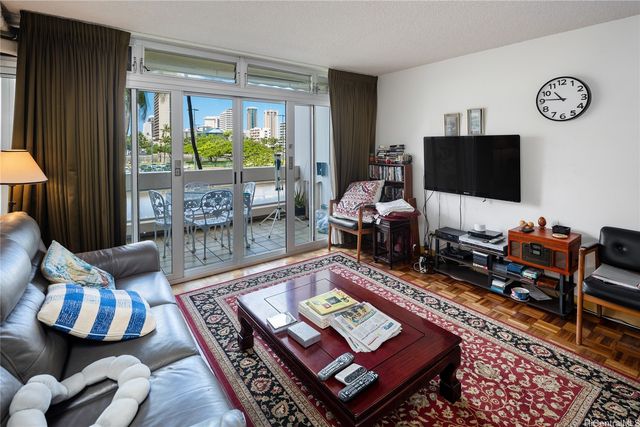 500 University Avenue 310, Honolulu, HI 96826